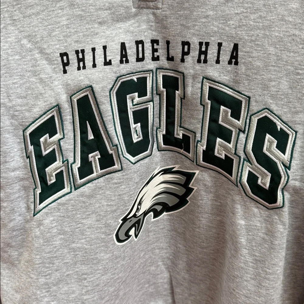 Philadelphia Eagles Gray Sweater - Picture 3 of 8